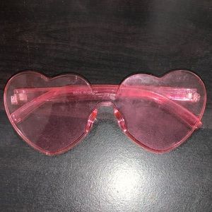 FREE W/ ANY PURCHASE!!!💕